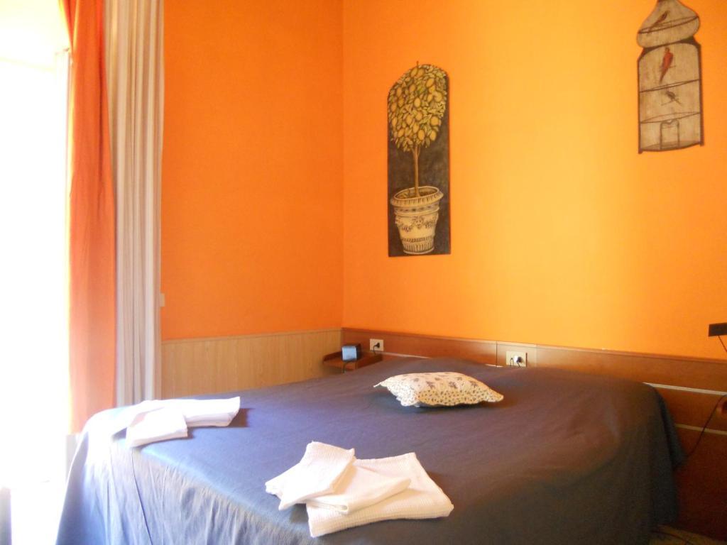 Bed And Breakfast I Due Leoni Florencja Pokój zdjęcie